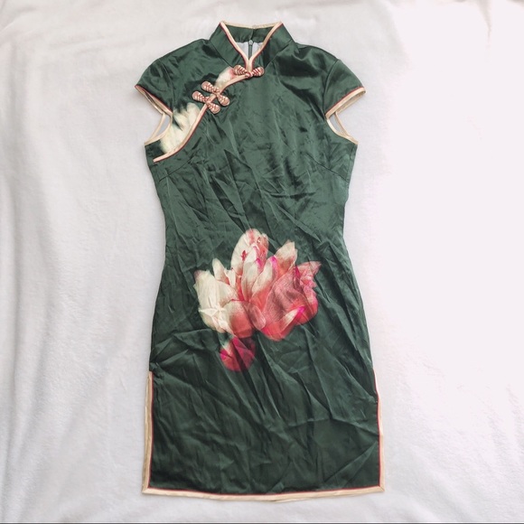 SILK DRESS - Genuine Silk Mandarin Qipao/Cheongsam - Picture 1 of 4